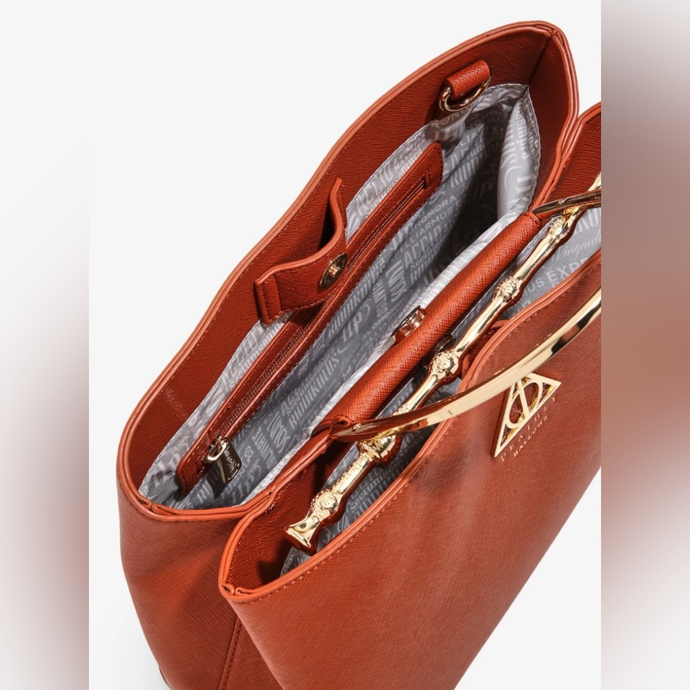 NWOT Loungefly Limited Edition Harry Potter Deadly Hallows Wand Handbag - Picture 4 of 16